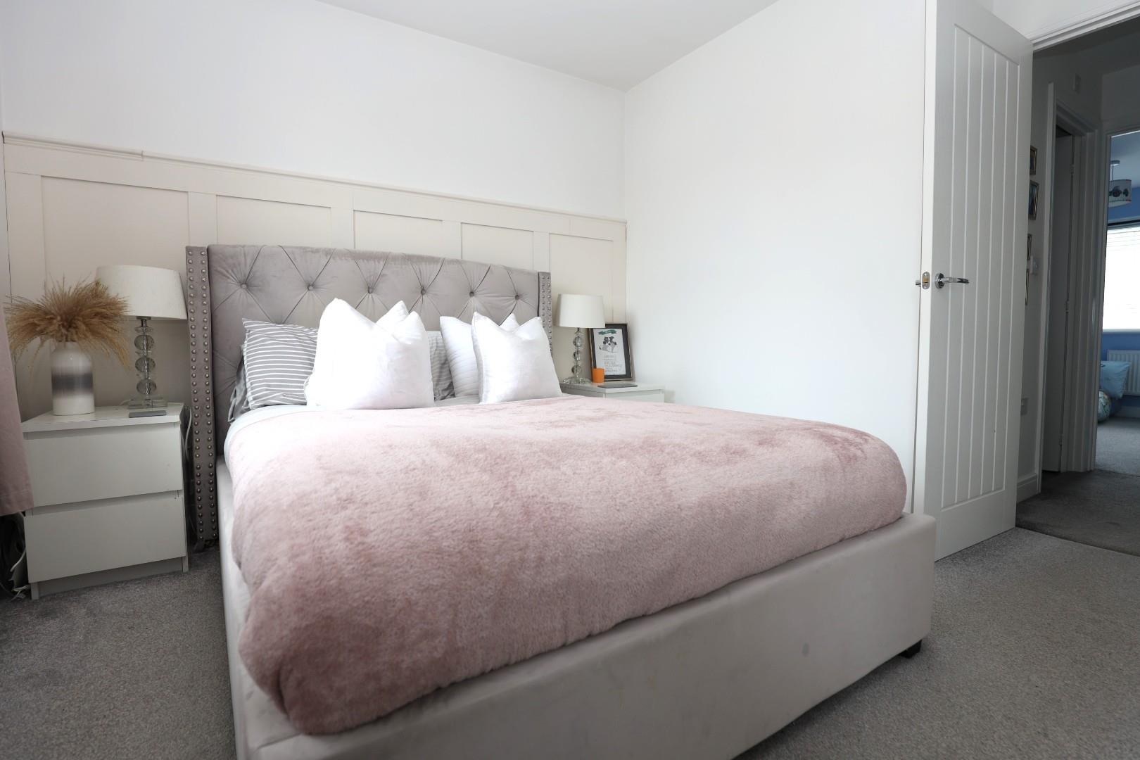 18 Cae Ffynnon, Cowbridge, Vale of Glamorgan, CF71 7FJ